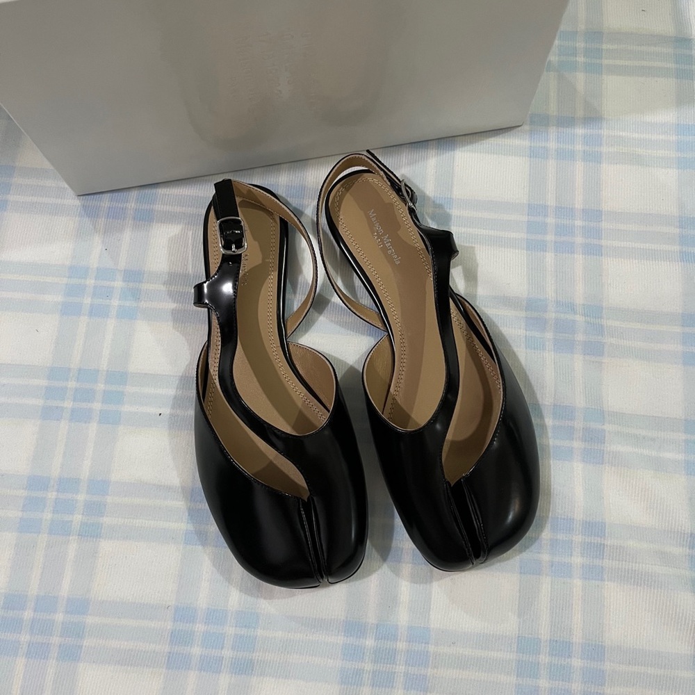 Maison Martin Margiela Black Patent Split-Toe Slingback Mules